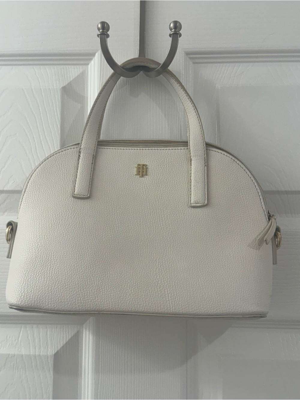 Tommy Hilfiger White Pebbled Leather Dome Satchel Crossbody Bag Gold TH